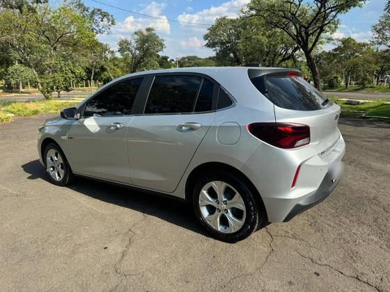 CHEVROLET ONIX 1.0 TURBO FLEX PREMIER AUTOMÁTICO